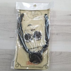 Western Treasure Horse Earring & Necklace Set
